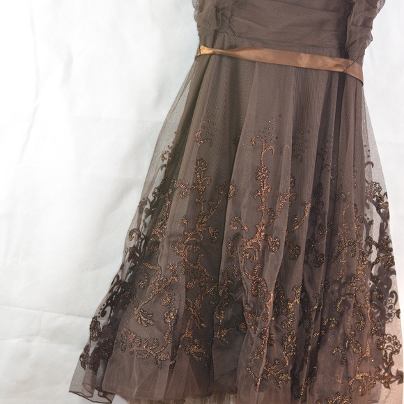 /////embellished Netted Special Occasion Dress SZ M Jessica - Picture 8 of 12